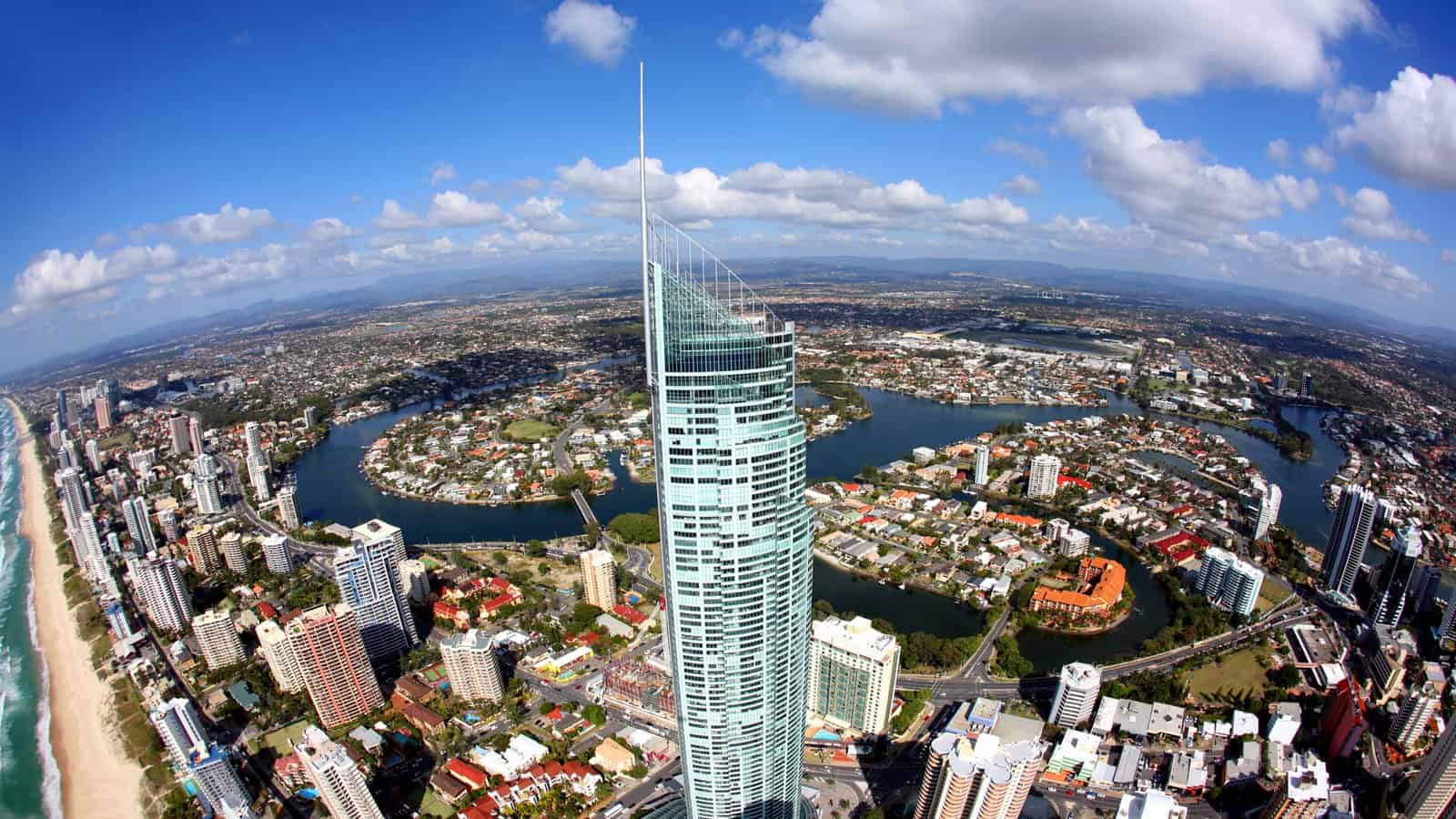 https://www.destinationgoldcoast.com/places-to-see/surfers-paradise/attractions/skypoint-observation-deck